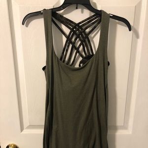 Lululemon tank w/ built in sports bra -size small